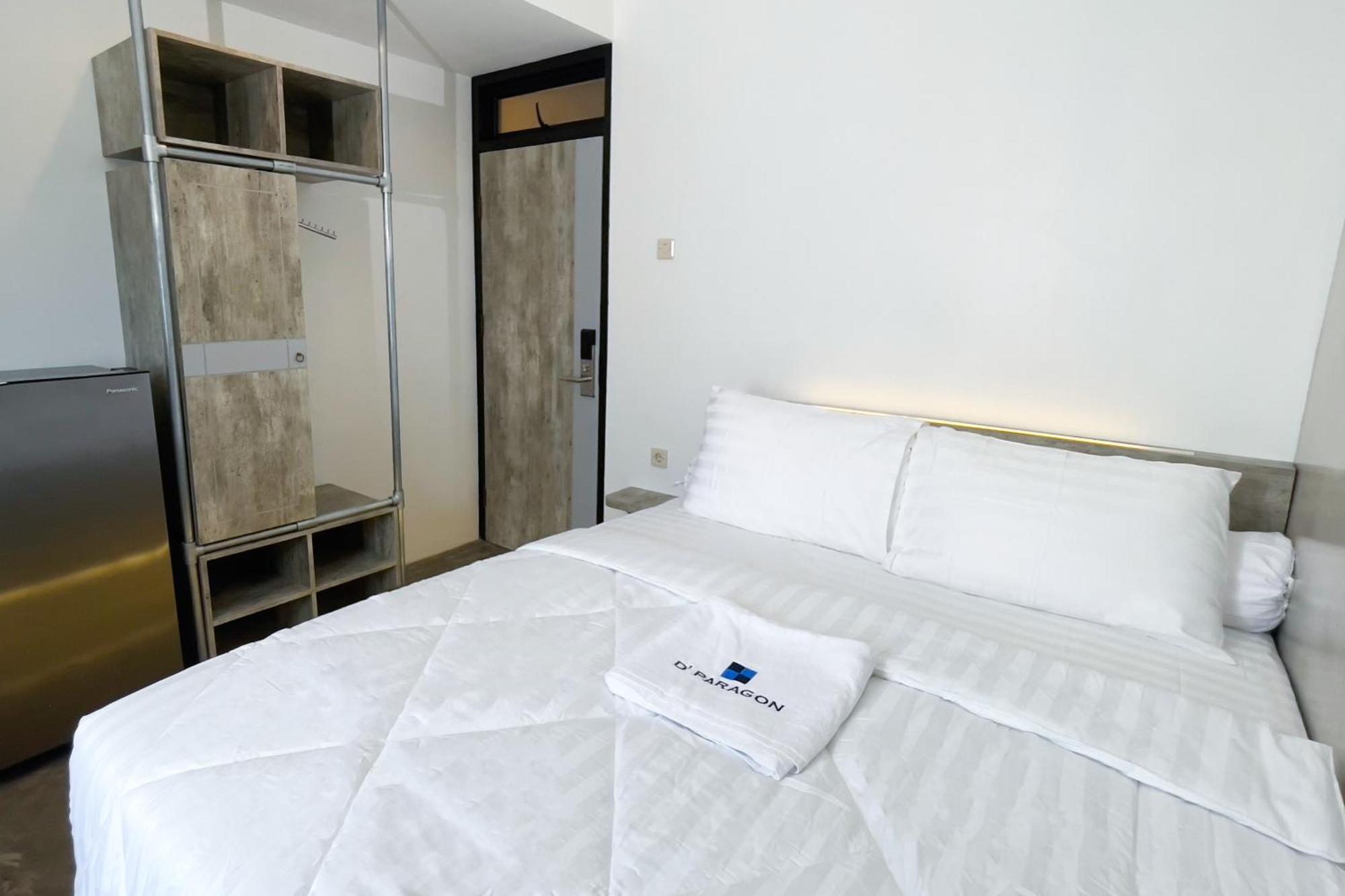 Dparagon Senopati Jakarta Exterior foto